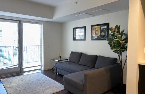 Little Armenia Apartamento | LUXURY APARTMENT IN HOLLYWOOD