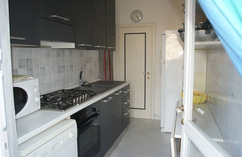 Donoratico Apartamento | Prestigioso apartamento en una antigua villa en la playa, 4 dormitorios tres baños
