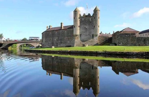 Enniskillen Apartamento | Luxury Apartment in Town Centre BT74 6HR