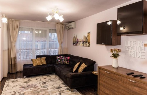 Odesos Apartamento | Luxury apartment Maya