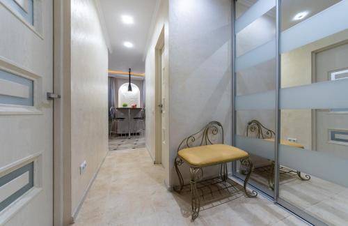 Lypky Apartamento | Luxury Apartment near ТЦ Україна