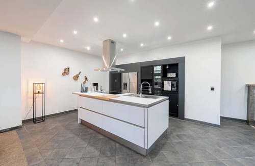 Altendorf Apartamento | Luxury apartment near Messe Essen / Düsseldorf with garden