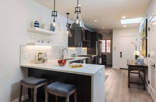Sonoma Apartamento | Luxury Apartment on the Sonoma Plaza