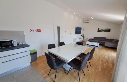 Podstrana Apartamento | luxury apartment on top floor