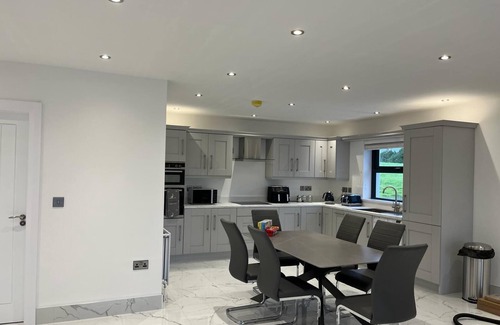 Newry Apartamento | Apartamento-Apartment -Lujoso-Baño Privado