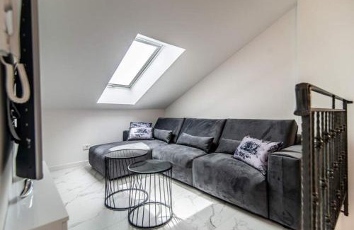 Klanfari Apartamento | Luxury Apartment Queens on two floors with a panoramic sea view