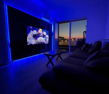 Ilidza Apartamento | Luxury Apartment Sarajevo King Size Bed