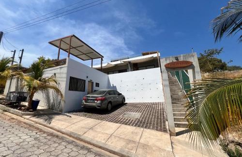 La Libertad Apartamento | Luxury Apartment- View- Pool- La Libertad Surfcity