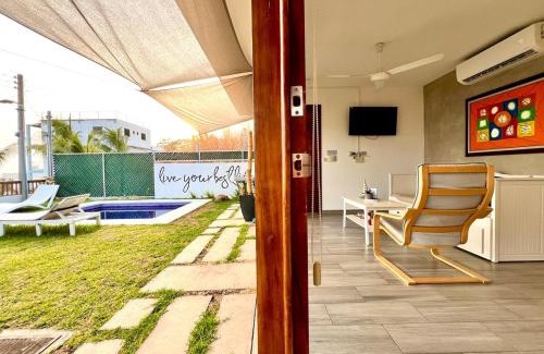 La Libertad Apartamento | Luxury Apartment- View- Pool- La Libertad Surfcity