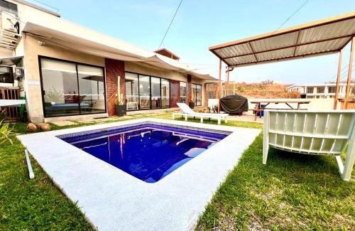 La Libertad Apartamento | Luxury Apartment- View- Pool- La Libertad Surfcity