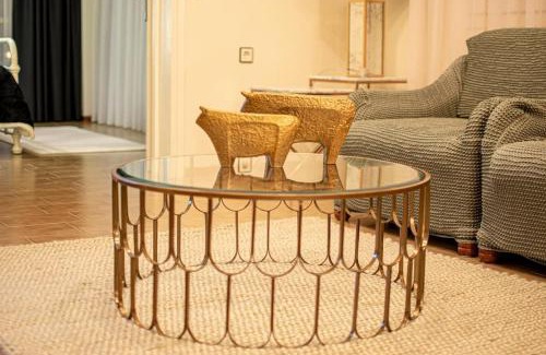 Ioannina Apartamento | Luxury apartment Vol 1 with 3 bedrooms close to the lake