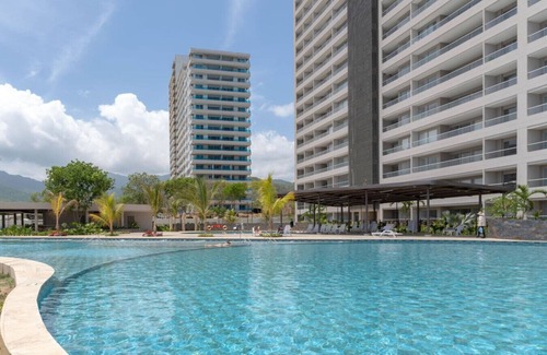 Papare Apartamento | Luxury apartment with beach and pool view