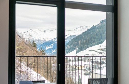 Kappl Apartamento | Luxury apartment with a pool - Adults ONLY