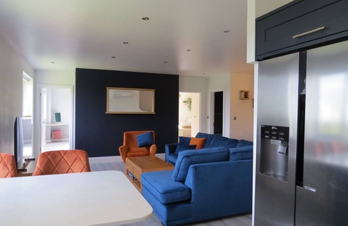Calverleigh Apartamento | Lujoso-First Floor-Apartamento-Vista al campo-Baño Privado