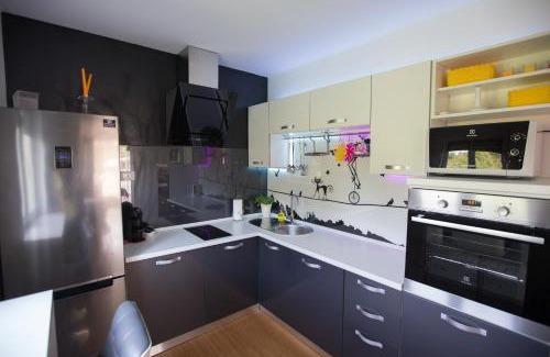 Bilice Apartamento | Luxury Apartment with Private Heated Pool