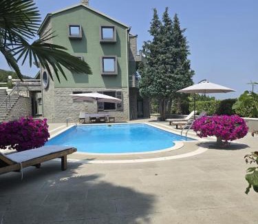 Bregi Apartamento | Luxury Apartment with private pool and 2 bedrooms in Villa Opatija Bay View