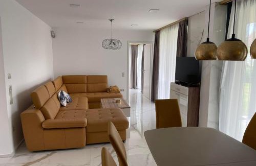 Balatonalmadi Apartamento | Luxury Apartments in Balatonalmádi, Almádi Lux Apartman III - Pure Gold