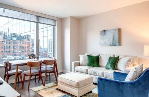Seaport District Apartamento | Luxury Apt in the Heart of Seaport