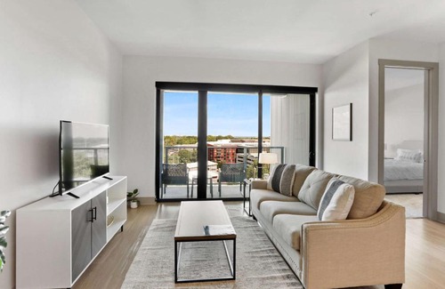 Home Park Apartamento | Luxury Apt in West Midtown