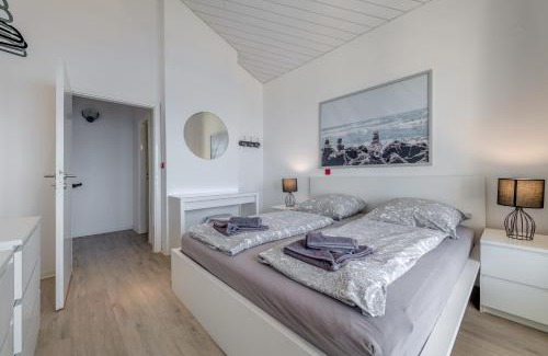 Tice Apartamento | Luxury apt w shared pool 3 balconies and terrace