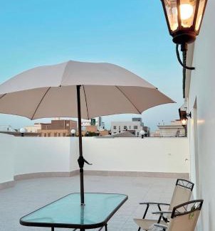 Al-Rawdah Apartamento | Luxury Arrwadah Apartment - Swedish design & Sunbath