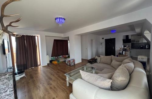 Kazanlak Apartamento | Luxury attic apartment, Centre, Two big terraces