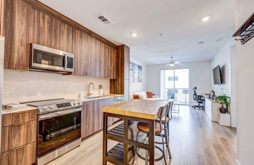 Mueller Apartamento | Luxury, Austin Suite!