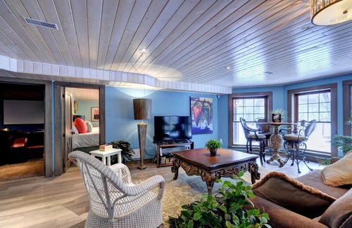 Eagle Lake Casa | B & B de lujo cerca de Alqonquin Park y Sir Sams Ski Hill