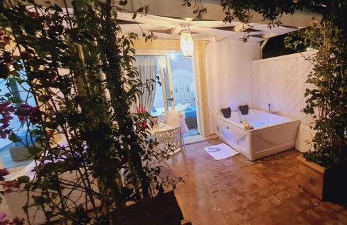 Marina Di Camerota Apartamento | luxury B&B SUITE JACUZZI VILLA FILOMENA
