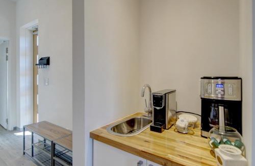 Jefferson City Apartamento | Luxury Barndo 2AS EuropeStyle Farm Stay Fresh Eggs