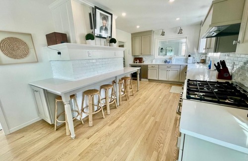 Dewey Beach Cabaña | Luxury Beach Cottage in Indian Beach w/ Private Pool & Ensuite Bedrooms!