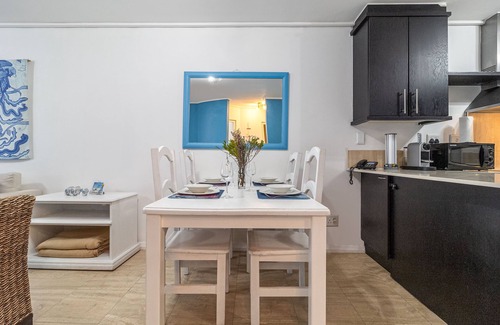 Lagoon Beach Apartamento | Luxury Beach Escape - Ocean View