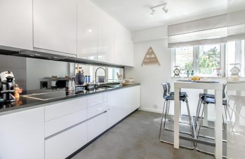 Oeiras Apartamento | Luxury Beach Experience in Lisbon