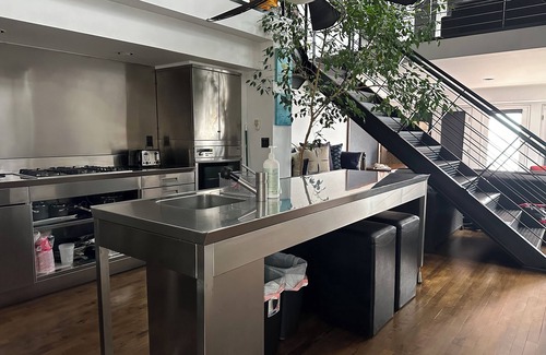 Milford Casa | Luxury Direct Waterfront Beach Home, perfecto para familias de 5 o menos