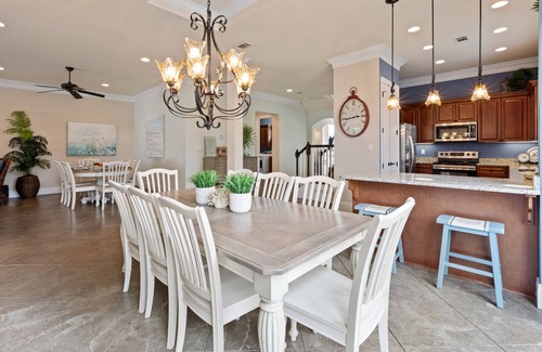 Emerald Waters Village Casa | Luxury Beach Home Gulf View | Capacidad 22 en camas | 1/2 cuadra de la playa | Piscina privada