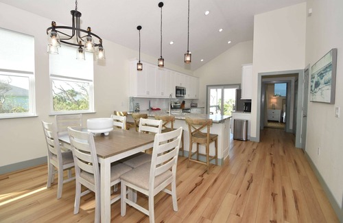 Marineland Acres Casa | Luxury Beach Home with Heated Pool