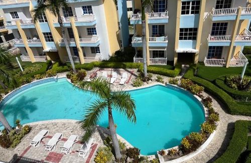El Cortecito Apartamento | Luxury Beach Penthouse with Pool, BBQ, AC, Wi-Fi, 5-Min Walk to El Cortecito & Bavaro Beaches, Punta Cana