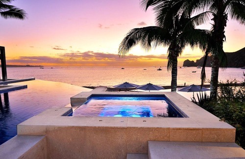 El Médano Ejidal Villa | Luxury Beachfront Villa in Cabo with Private Chef, Butler. Pool, Best Location!