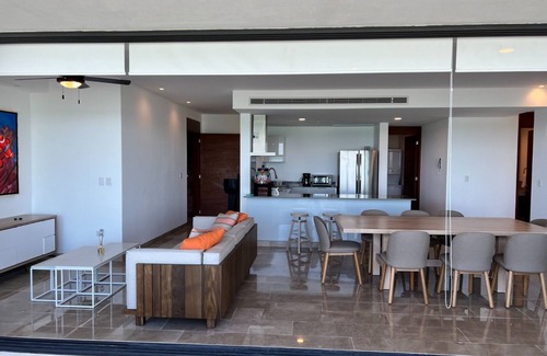 Dzemul Condominio | Turena 405, condominio frente al mar