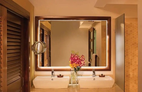 IronShore Estates Complejo | Luxury Beachfront All Inclusive Resort Jamaica Ocean View