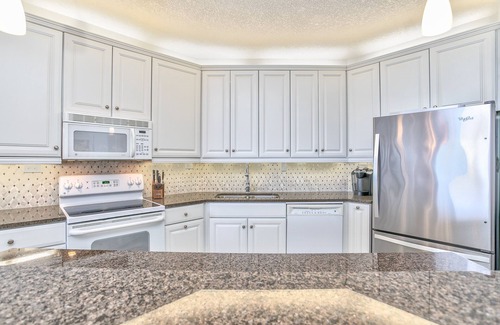 Ono Island Condominio | Luxury Beachfront Condo - Direct Panoramic Gulf Views and Pets Considered!