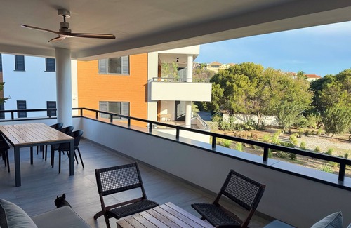 Willemstad Condominio | Luxury, Beachfront, Sea View, 2 BDR The Shore Blue Bay Beach and Golf Resort
