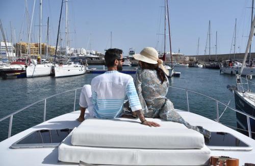 San Miguel de Abona Alquiler De Eote | Luxury Boat KARAMBA I