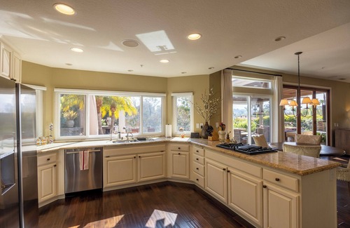 Encinitas Casa | Luxury Brookside Retreat in Olivenhain (Encinitas)