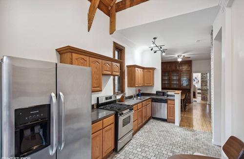 Lake View East Apartamento | Luxury Cabin in Lakeview