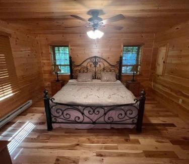 Wallenpaupauk Lake Estates Chalet De Esquí | Luxury Cabin with Outdoor HotTub-NEW Construction