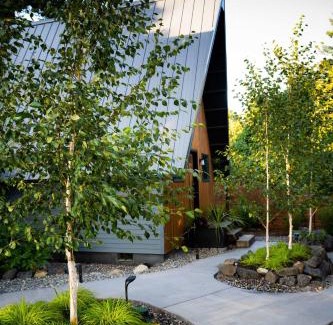 Stevenson Casa | Luxury Cabin with Outdoor Tub ArtBliss III