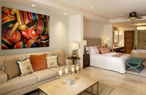 Los Cangrejos II y ÌII Complejo | Luxury Cabo Beach Resort