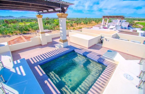 Los Cabos Villa | Luxury Cabo Villa with Private Pool, Rooftop Hot Tub & Full-Service Amenities