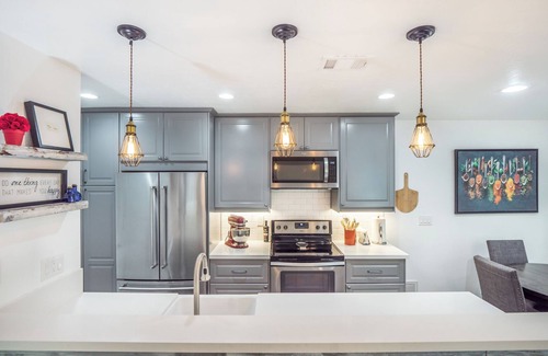Soquel Condominio | Luxury Capitola 2 BR charmer minutes from the beach